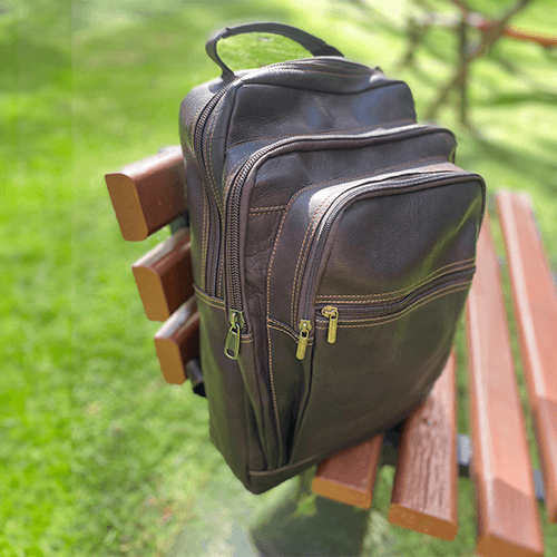 Morral en cuero para hombre by Felipe Arias