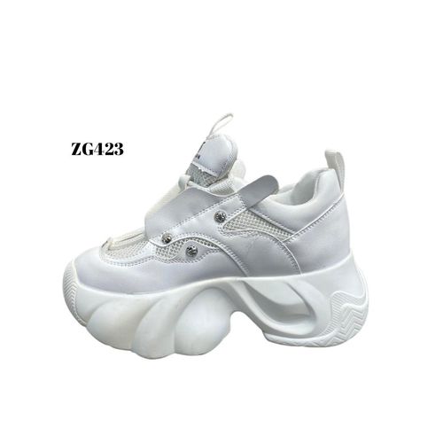 Tenis blanco detalle malla aplique plateado