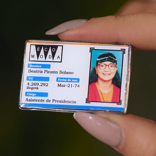 Pin Metálico Carnet Betty La Fea