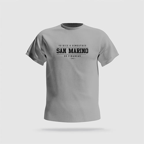 Camiseta 6 semestres en la  San Marino Gris Unisex | Betty la fea